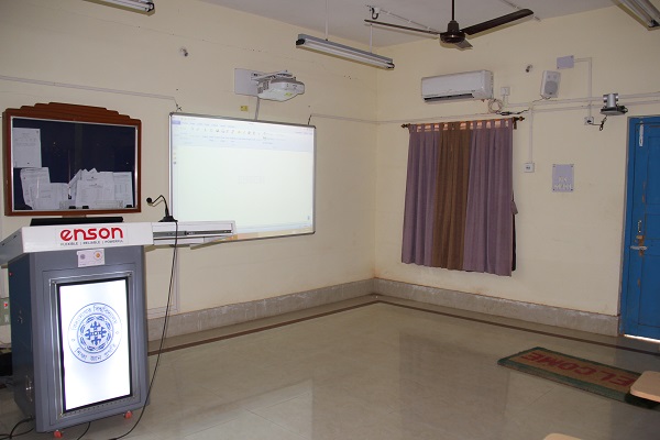 Smart Classroom 4